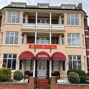 Oyo Queens Hotel, Skegness Pier